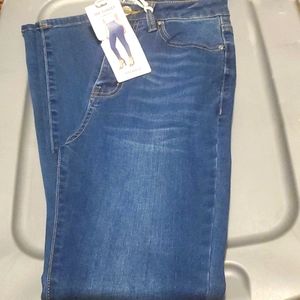 Forever 21 Curvy Fit Jeans
